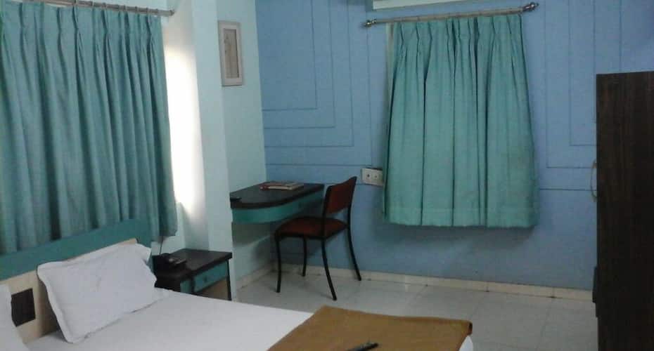 Hotel Safar Inn, Ahmedabad 1